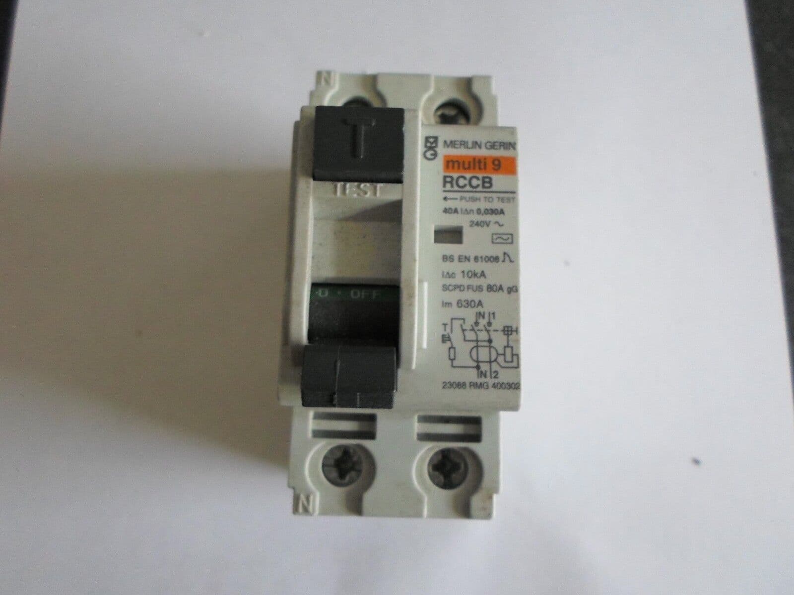 MERLIN GERIN 40 AMP 30mA 23088 RMG 400302 RCCB CIRCUIT BREAKER